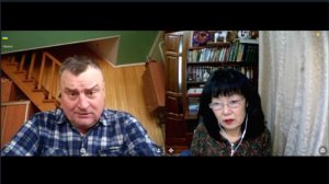 Жалуется на русских женщин. Мужчина хочет 100 рублей.