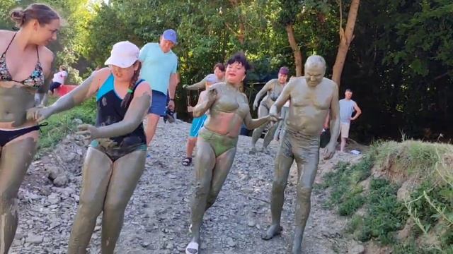 Мы грязи не боимся 25.06.24. Дивноморское смотреть онлайн