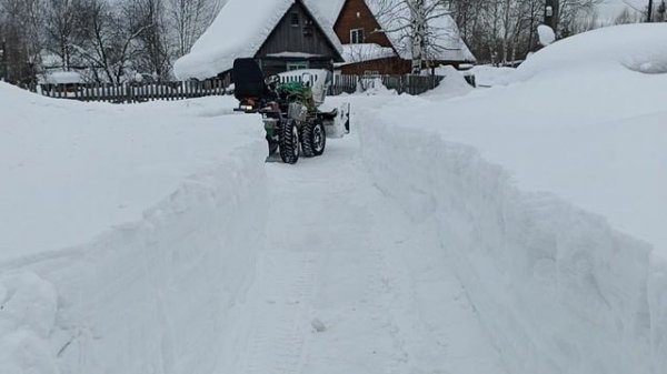 Февральская зачистка снега))
