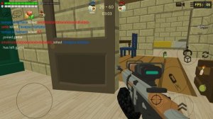 Я играю против игроков в Чикен Гане