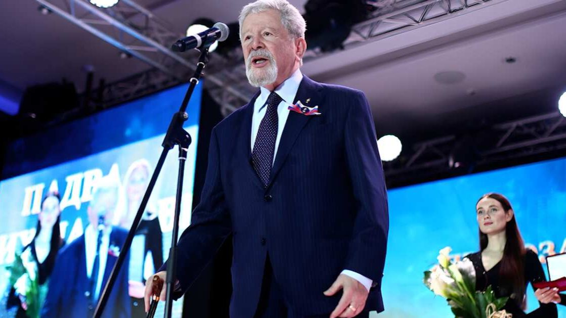 Главный адвокат России: каким запомнят Генриха Падву смотреть онлайн