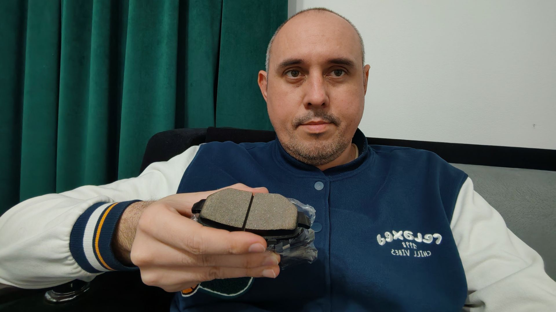 Замена тормозных колодок на Хавал Джолион. смотреть онлайн