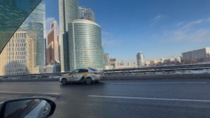 Москва Сити. Вид из окна автомобиля.