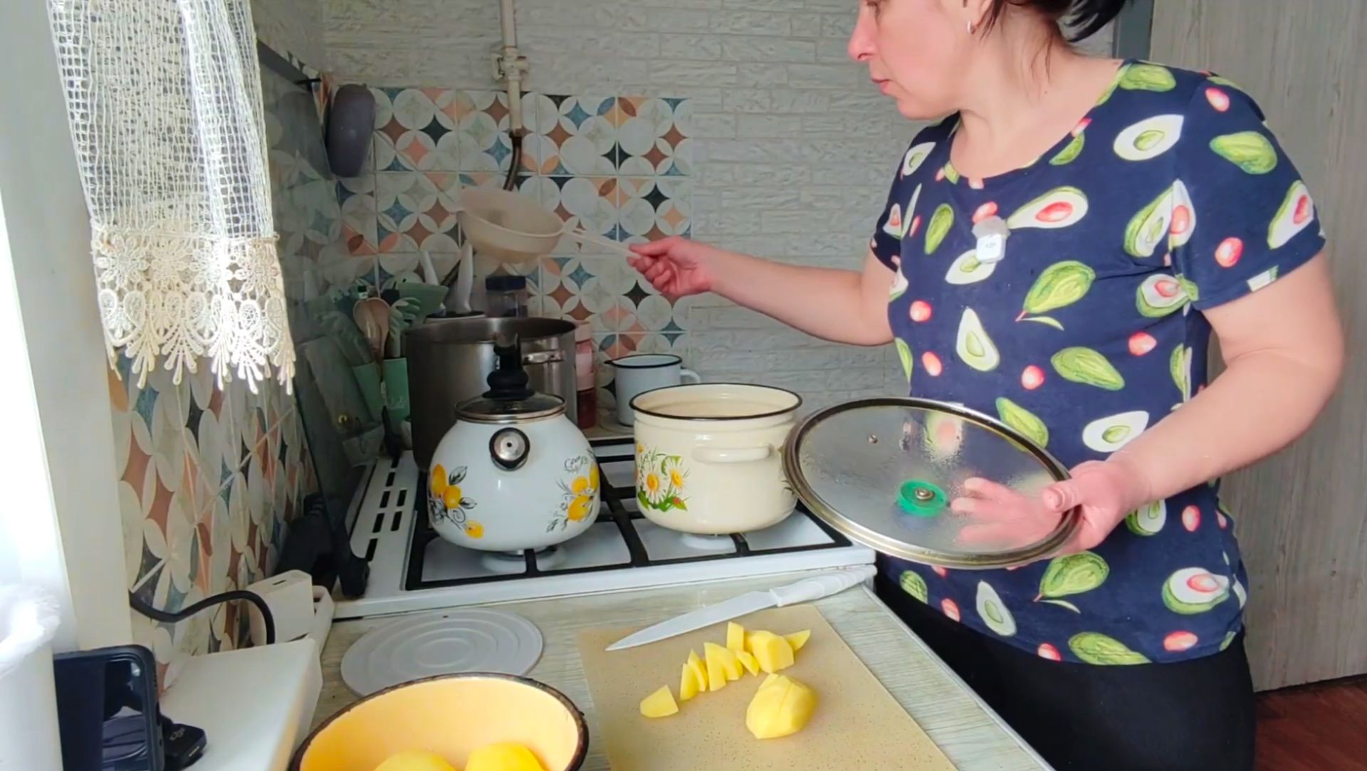 Все время в стороне смотреть онлайн