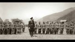 В 1936 году Иосиф Сталин вернул казаков в армию