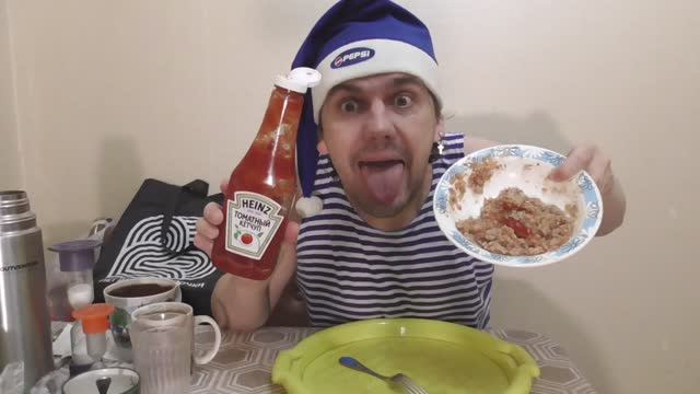 Обжор мукбанг гречневая каша с копченой рулькой Рузком