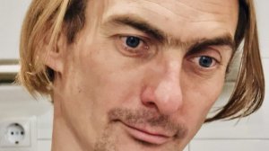 Подобрала нищего урода