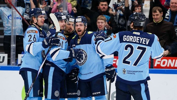 "Сибирь" одержала самую крупную победу в истории КХЛ смотреть онлайн