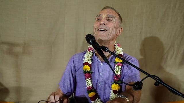 2025.10.26 03 Ремуна Бада Харидас прабху киртан и обьявления смотреть онлайн