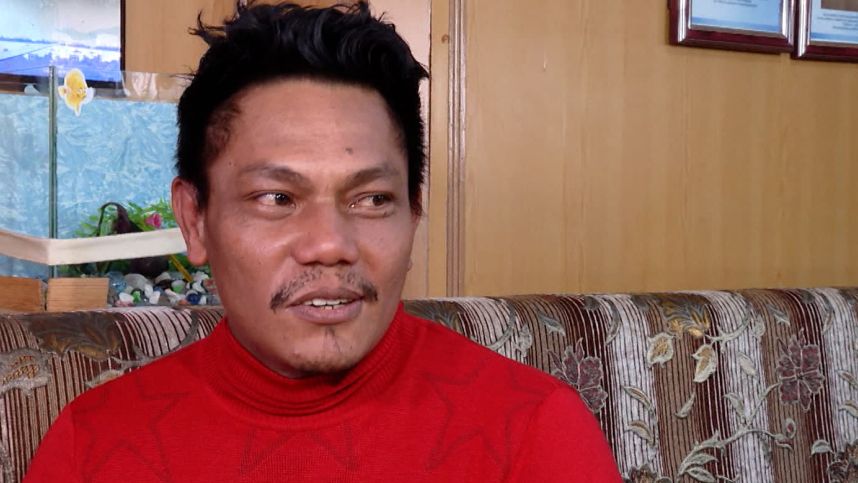 Экипаж российского судна спас филиппинского моряка