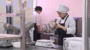 Студенты Рязани соревнуются в приготовлении французских десертов