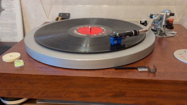 [продаю] Charles Mingus – Mingus Ah Um - LP - US/USA, 1961, треск в начале сторон, дальше хороший VG