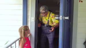 Настя и весёлые каникулы у дедушки