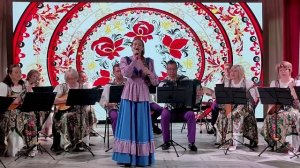 муз. В. Пипекина, сл. В. Семернина. ''Рано рябина краснеет''