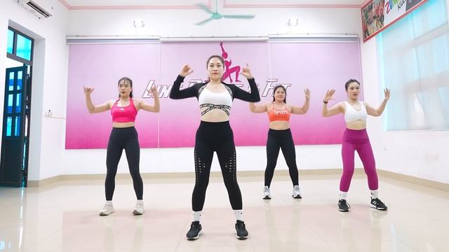 25 MIN AEROBIC DANCE WORKOUT - FIX & SLIM YOUR BACK + LOSE BELLY FAT смотреть онлайн