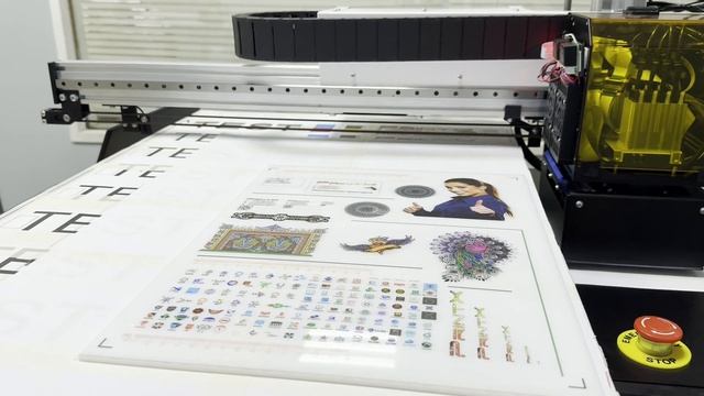 Продолжаем тестировать новый УФ принтер формата А2+ на головах I1600 при двухнаправленной печати