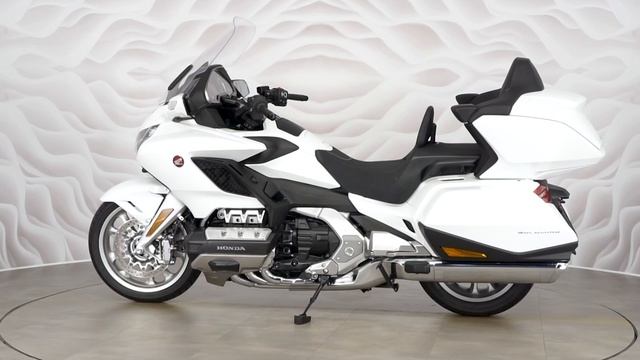 HONDA GL 1800 Gold Wing vin SC79-1500096 смотреть онлайн