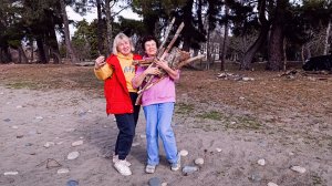 53) На зиму в Абхазию-4. Пикник у моря и горячий источник в Бабушарах