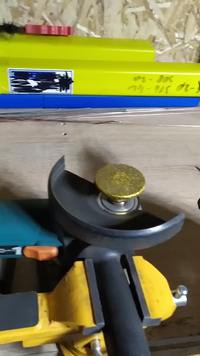 Супер точило за копейки для вольфрамого электрода тиг, дорогие точилки нервно курят в сторонке...