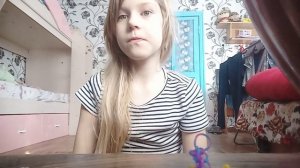 я бросаю контент с резинками