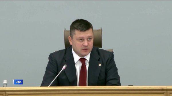 Мэр Уфы назвал районы, которые имеют больше всего замечаний по уборке снега