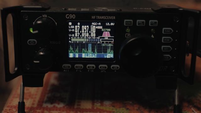 QSO-40 метров.... Посиделки возле трансивера!!!