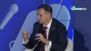 «Медведь вышел на нас на Камчатке»: откровение Владимира Мединского о самом красивом месте России