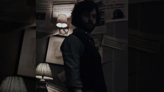 Joe Goldberg смотреть онлайн