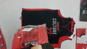 41788 ПРОДАН NBA Микс сток, 2пак, NBA 1/2оптом