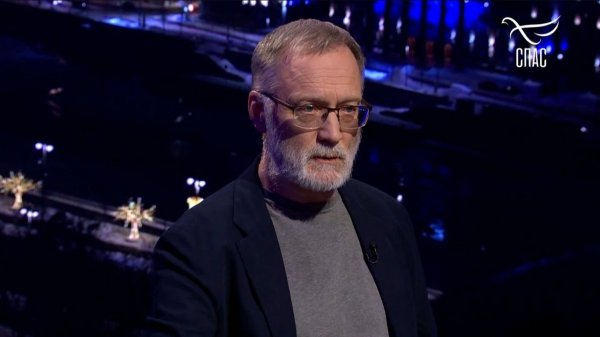 Стеснение быть русским... Что об этом сказал Патриарх? / Поле битвы