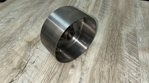 Ведущий шкив гриндера из водопроводной трубы на токарном станке WEISAN WM-210 без лишних слов