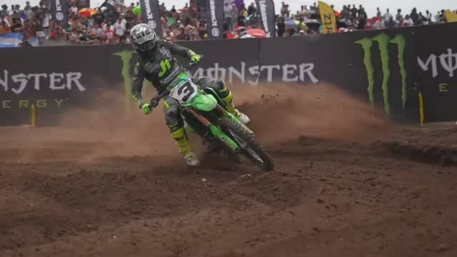 Падения и столкновения в сезоне 2025 - ЧМ по Мотокроссу 2025 смотреть онлайн