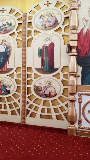 Дорогие братья и сёстры! Божественная служба храм Святой Троицы