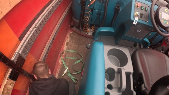 Отгрузка поломоечной машины Wellland FD230 на WB