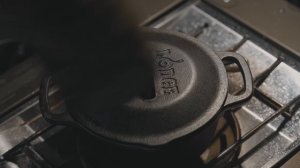 Кемпинг на тихом море с собакой . Надувная палатка . Расслабляющие волны ASMR