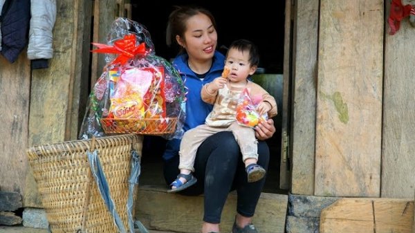 Мама поневоле. Дуонг. Собираю чайот на продажу и навестила счастливого малыша с ее отцом. Серия 48