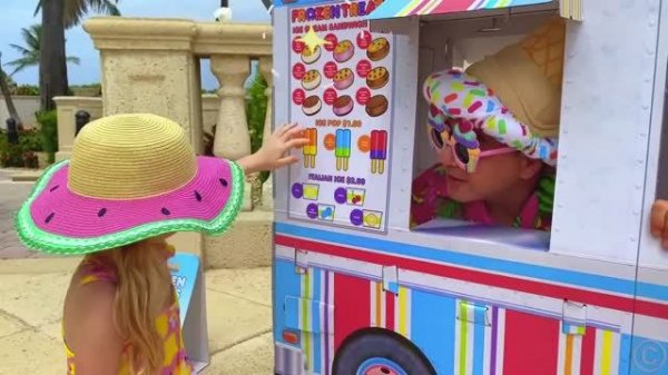 Nastya and the story about mysterious surprises