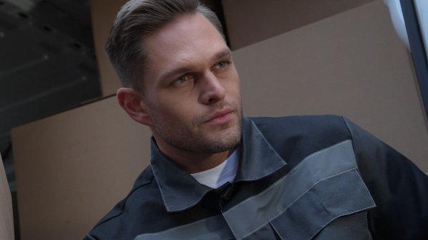 Бэкстейдж фотосессии автомобиля FOTON VIEW для АО "МБ РУС"