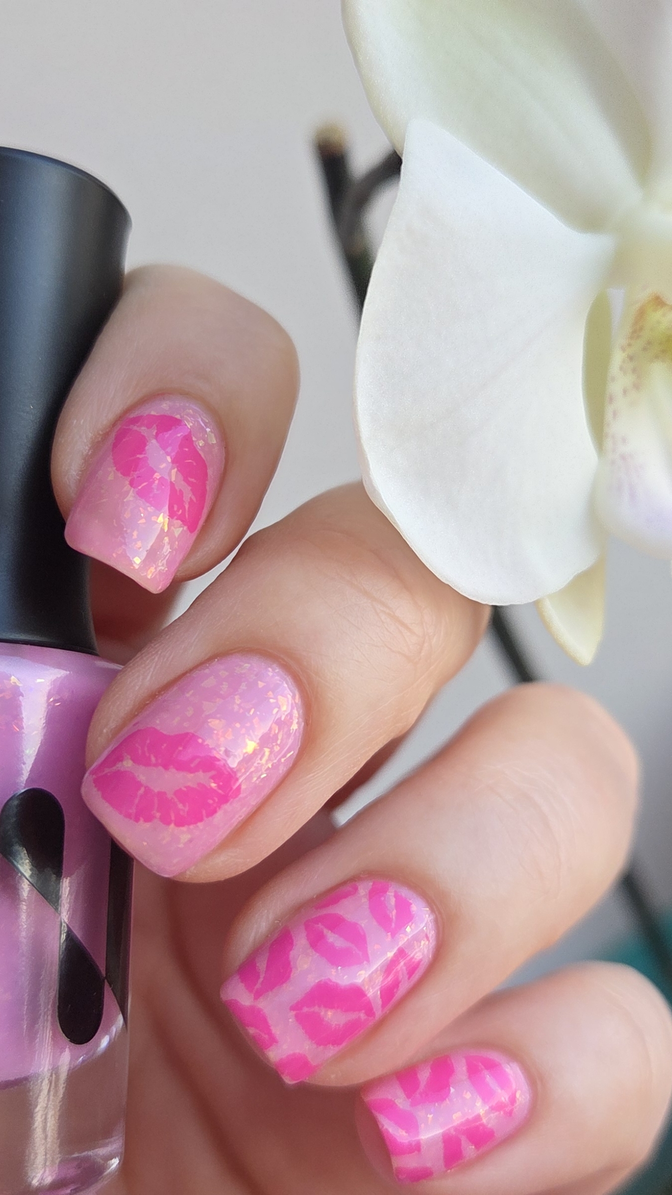 Маникюр на 14 февраля