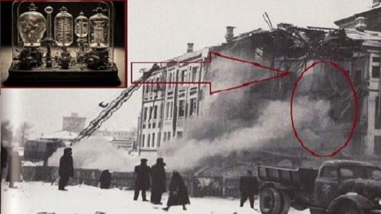 При сносе старого дома был найден прибор для связи с другим миром