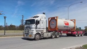 Большегрузы на дорогах