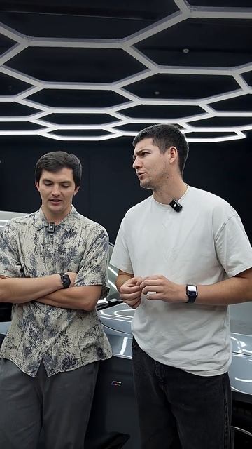 Согласны с нами?) Кого бы еще хотели увидеть в наших сравнениях?