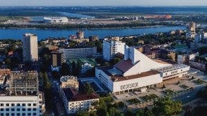 "НАШ КИРОВСКИЙ РАЙОН" Любовь Пузикова - музыка, слова и монтаж клипа, исполняет Игорь Надолинский