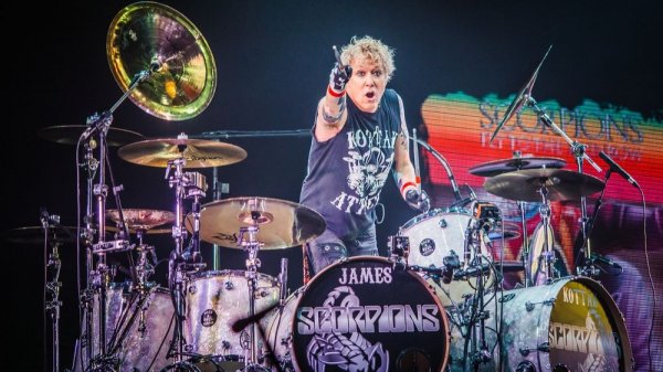 Легенда- мотор Scorpions