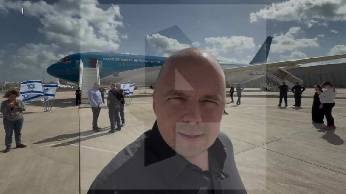 Российского журналиста Кулюхина сняли с самолета Нетаньяху перед отправкой в США смотреть онлайн