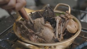 -7℃ Кемпинг в палатке с собакой . Корейские бэксук и кимчи . Дровяная печь ASMR