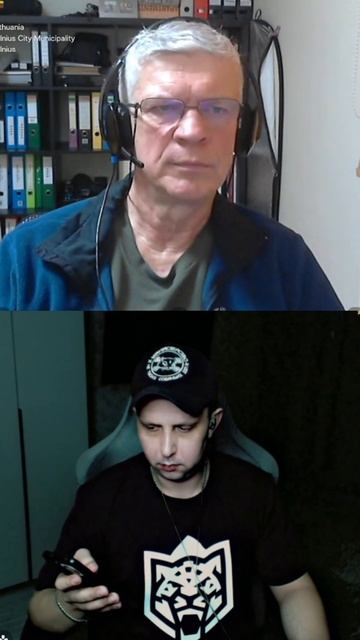 ChatGPT против Алисы. Кто на самом деле компетентнее и информативнее? #shorts #шортс #chatgpt #алиса смотреть онлайн