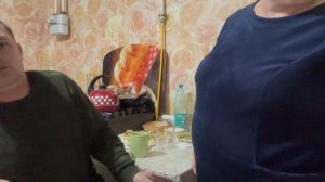 Мукбанг.Макароны со свиной тушёнкой.Бутерброды со шпротами.