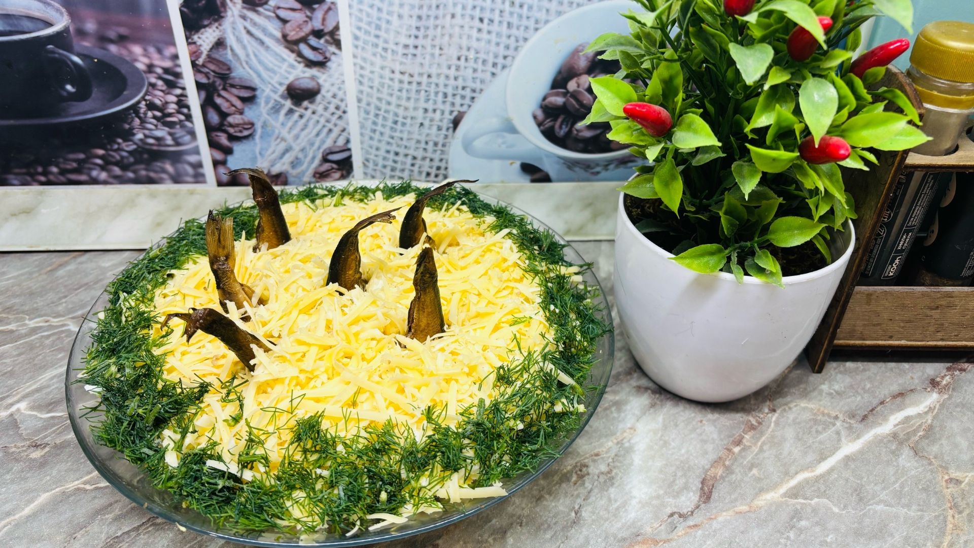 САЛАТ, на каждый день, который ешь и не можешь остановиться!! Всего 4 продукта в составе! смотреть онлайн