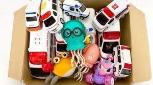 Мини-машина скорой помощи и игрушечный склон для бега ★ тест на бег!Игрушечные машины скорой помощи